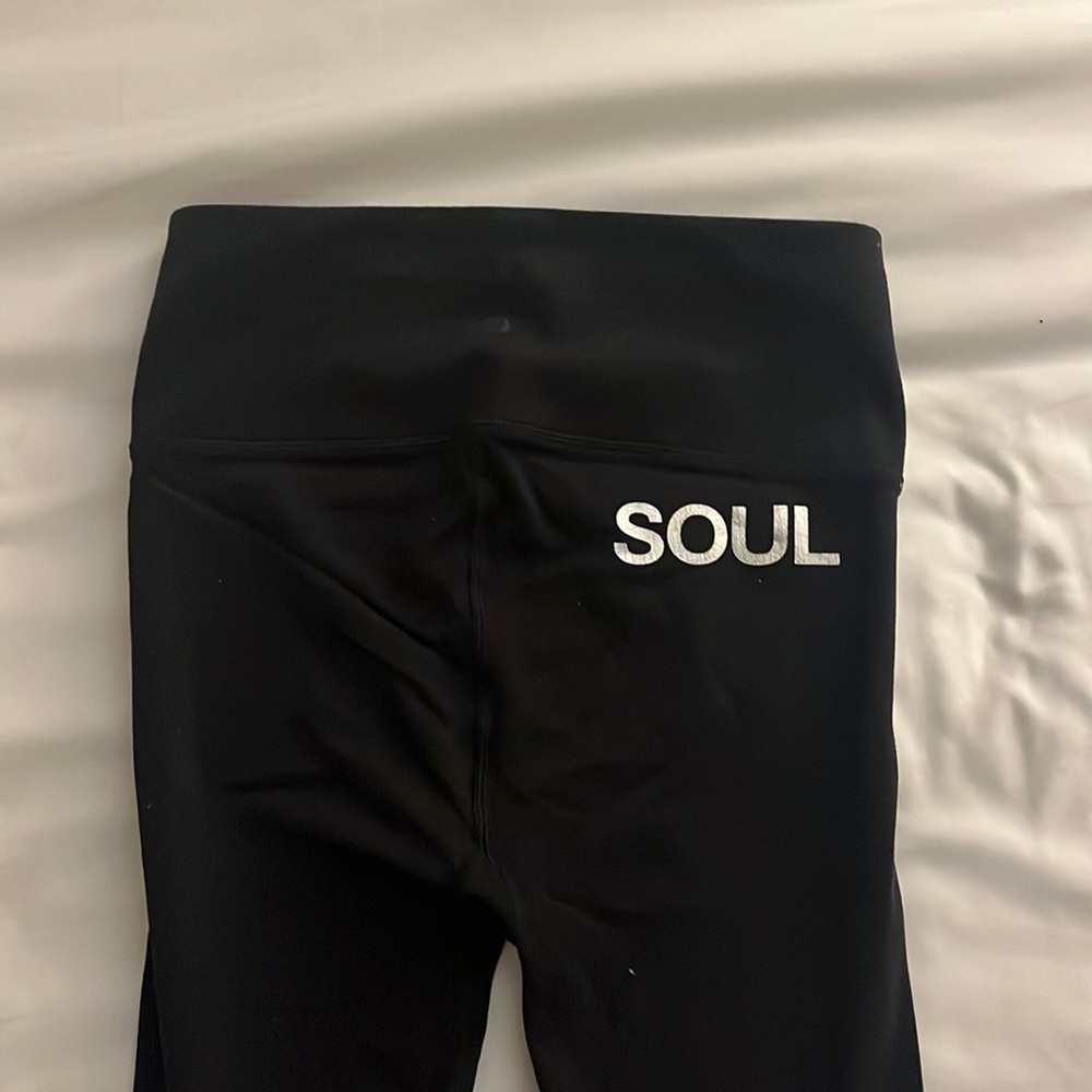 SOULCYCLE LULULEMON LEGGINGS🖤